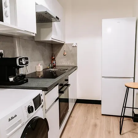 Yellow - Arrivee Autonome *